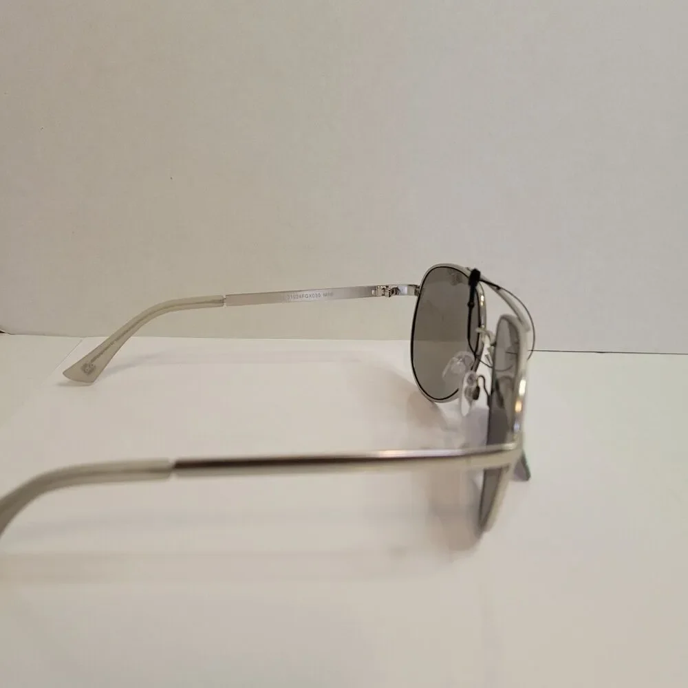 Foster Grant Modern Men’s Aviator Sunglasses Blue Tint Silver‎ Frame NWT